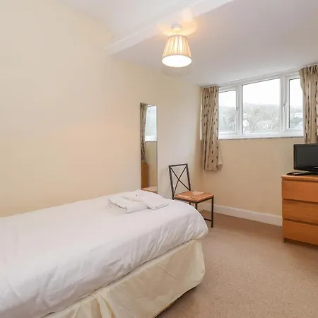 Holiday home Fernleigh *